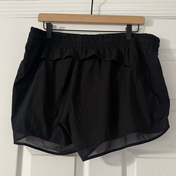 Athleta Mesh Racer Run Shorts 3" XL Black - Picture 2 of 5